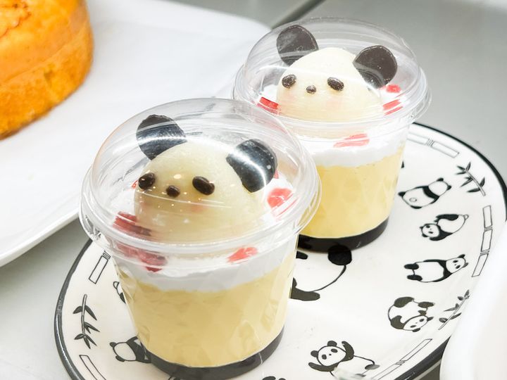 ディスプレイされた「パンダープリン」