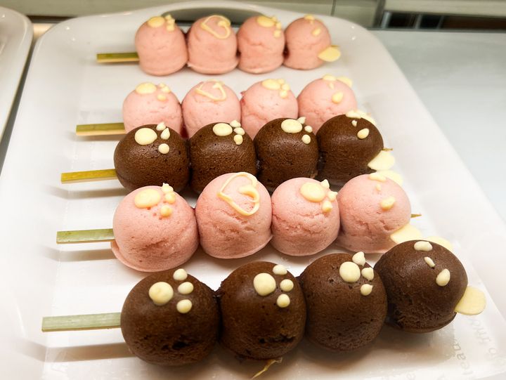 ディスプレイされた「チョコパンダーカオ」と「ピンクパンダーカオ」