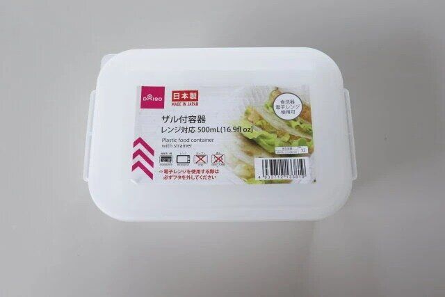 ダイソー ザル付容器（レンジ対応、500ml） パッケージ