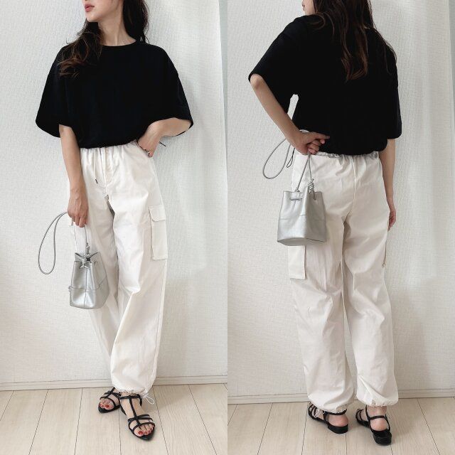 GUウエストドローストリングTとカーゴパンツコーデ