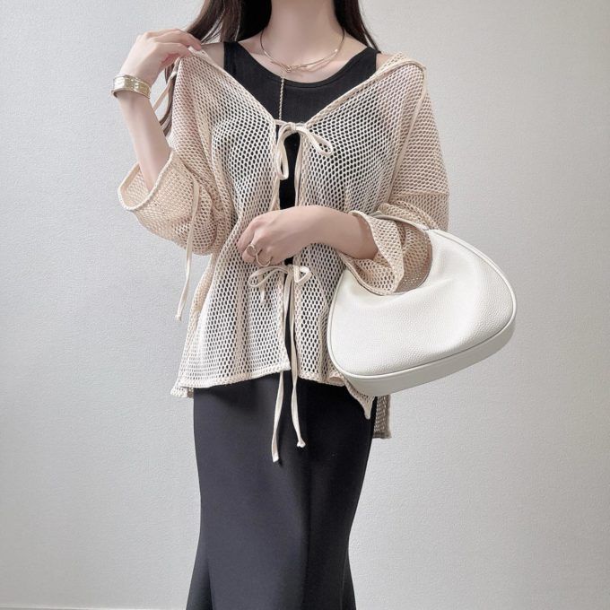 GU「ブラフィールクロップドアメリカンスリーブタンクトップ」