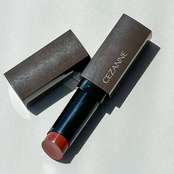 セザンヌ リップカラーシールド