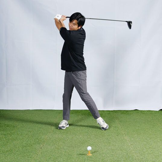 朝イチショットを失敗する原因を発見！ ヘッドスピードは「無理に上げない」が大事