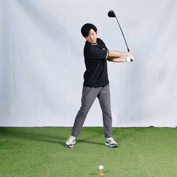 朝イチショットを失敗する原因を発見！ ヘッドスピードは「無理に上げない」が大事