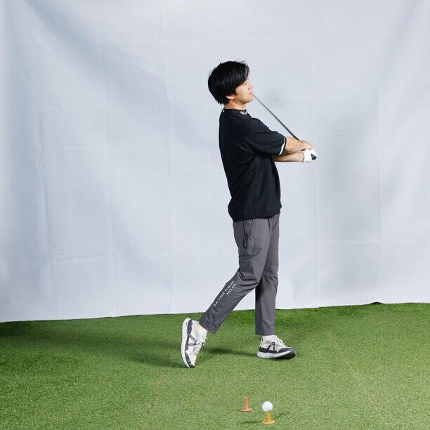 「練習場ではいい球なのにコースで出せない」人に効く！ “打つ前”のおすすめ素振り