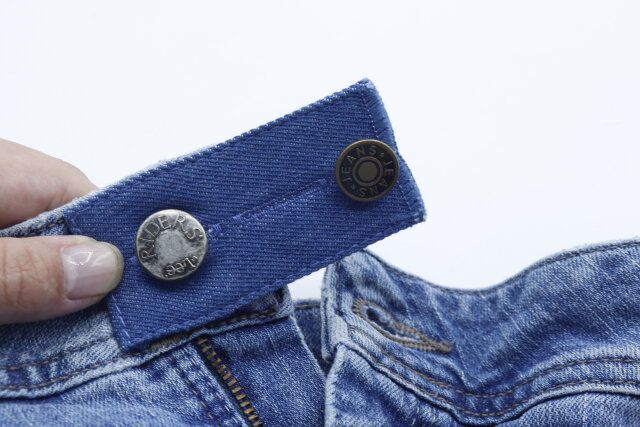 セリア ウエスト延長ベルト デニム風 使い方