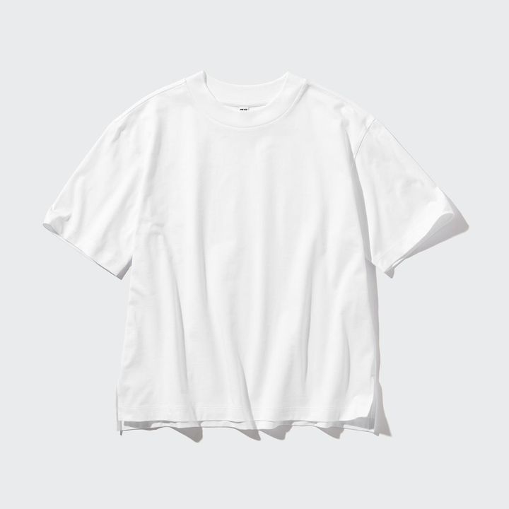 画像: 【ユニクロ】エアリズムコットンT(半袖)¥1,500 www.uniqlo.com