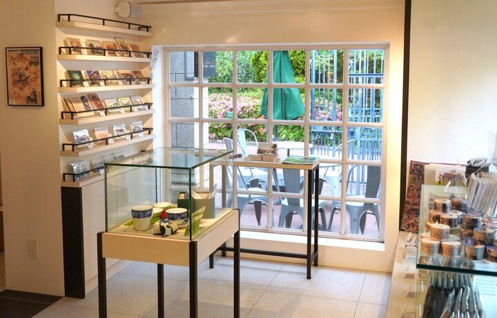 ペリーが上陸した横浜の地に建つ横浜開港資料館のミュージアムショップ「PORTER’S LODGE」で選ぶ♪レトロな横浜のおみやげ