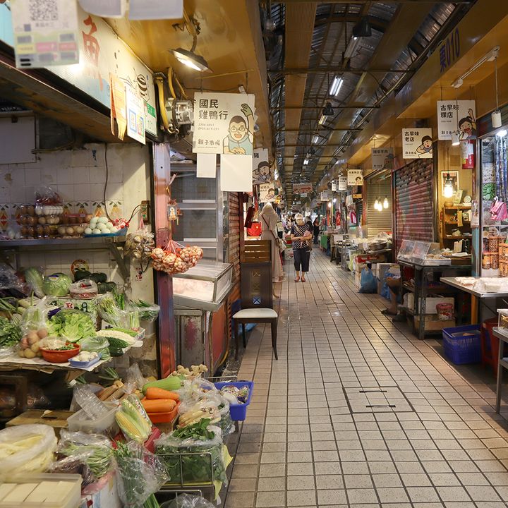 やっと行けた！コロナ後の台湾旅行事情「古い市場のリノベーション施設！①」【週末アジア：台湾編】