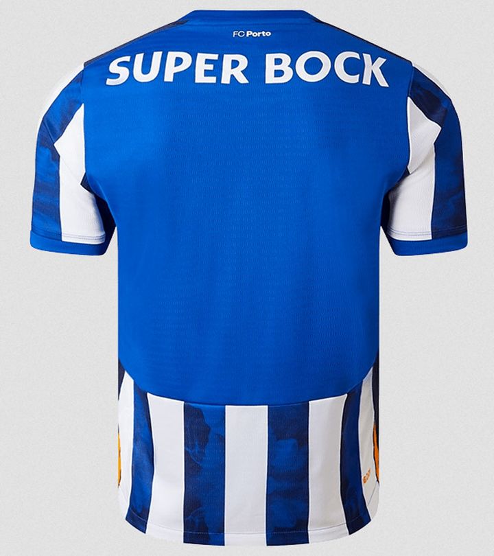 名門FCポルト、2024-25新ユニフォームを発表！象徴の「ドラゴン」を抽象的に表現