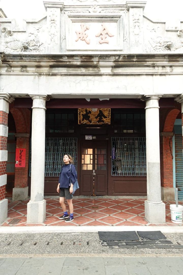 お土産選びへ！