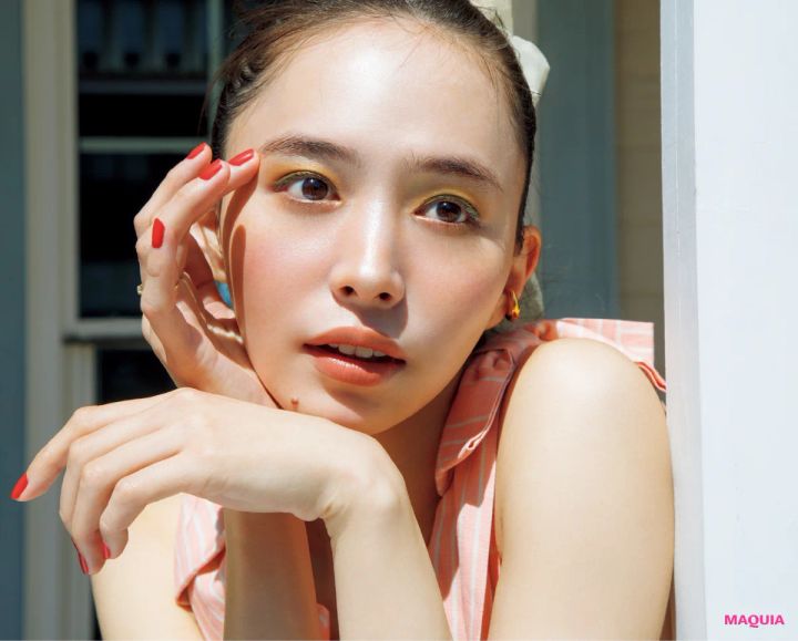 リゾートで過ごす日のイガリメイク。色はこっくり、質感はジューシーに_6