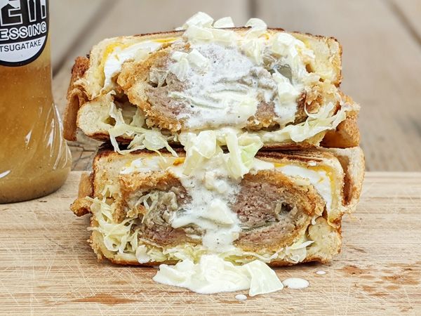 意外と簡単にできるキャンプ飯！現役キャンパーの作るアイディアが凄すぎた…！