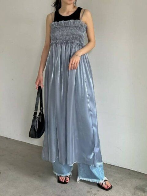 デニムパンツのコーデ