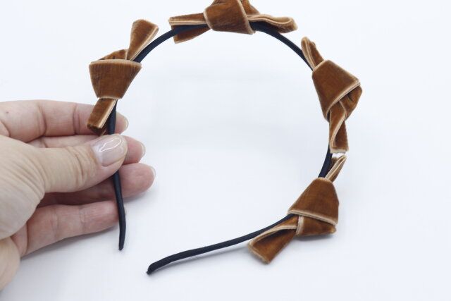 ダイソー チューシャ（ベルベット調）