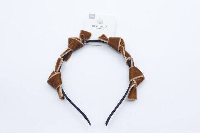 ダイソー チューシャ（ベルベット調） パッケージ