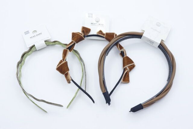 ダイソー カチューシャ（マーブル風、2個） カチューシャ（ベルベット調） カチューシャ（エコレザー、ツイスト）