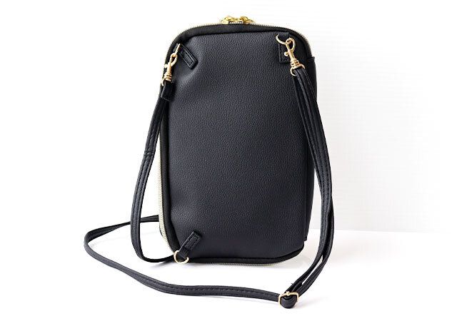 スヌーピーの黒スマホショルダーバッグ付録背面