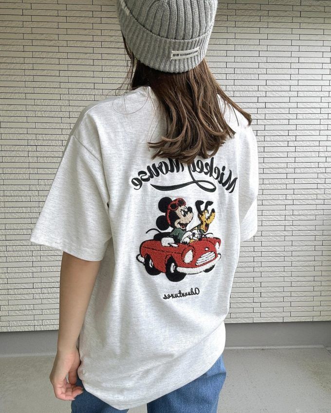 しまむらメンズ「ミッキー160Eバック車Tシャツ」