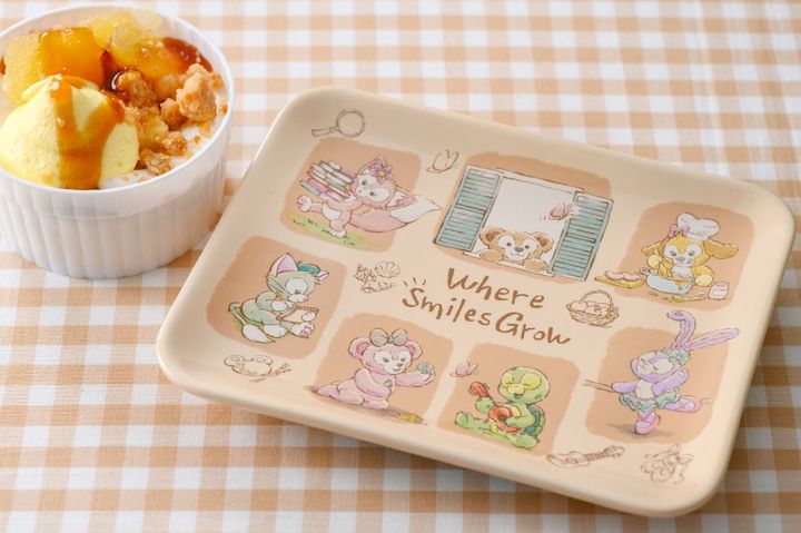 「アップルクランブルプリン」1個￥550 / スーベニアプレート付き（プラス650円）