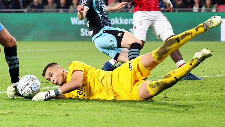 バルセロナが欲しがる長田澪、23歳以下欧州トップGKのセーブ率でトップ10入り！