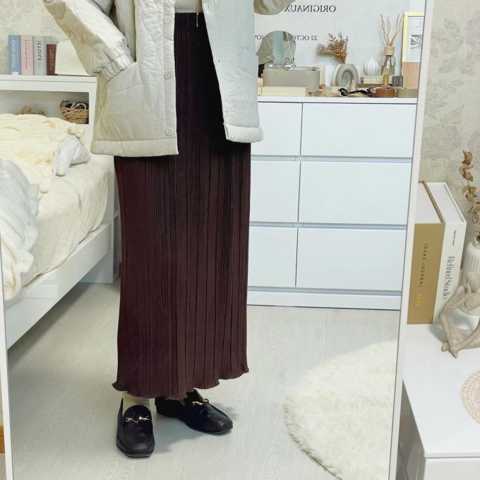 しまむらの「起毛プリーツスカート」