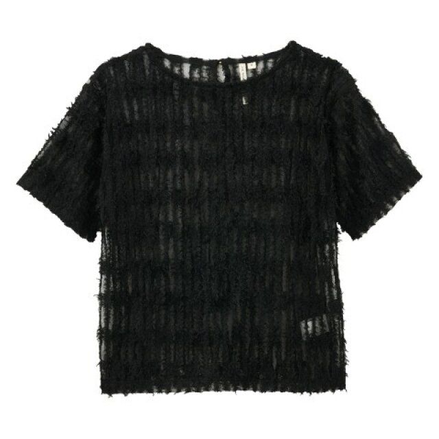 しまむらの黒チュールプルオーバー
