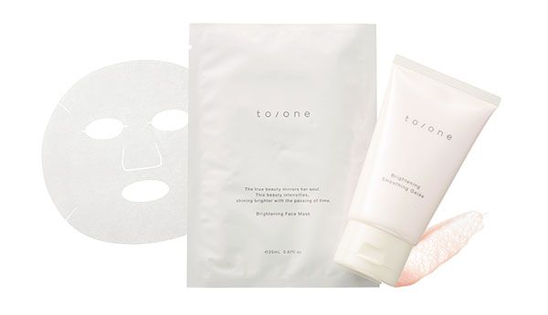 【左】ブライトニング フェイスマスク【右】ブライトニング スムージングジュレ