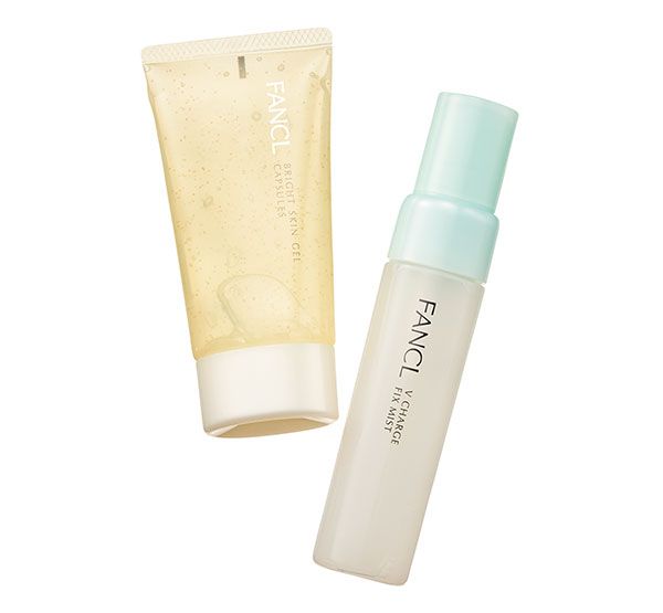 【左】カプセル in ブライトジェル【右】Vチャージフィックスミスト