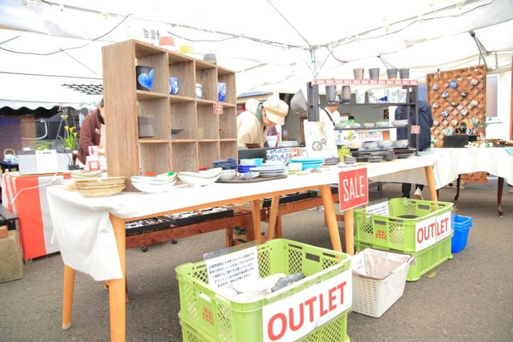 陶器市では実店舗ではなく臨時店舗を出店