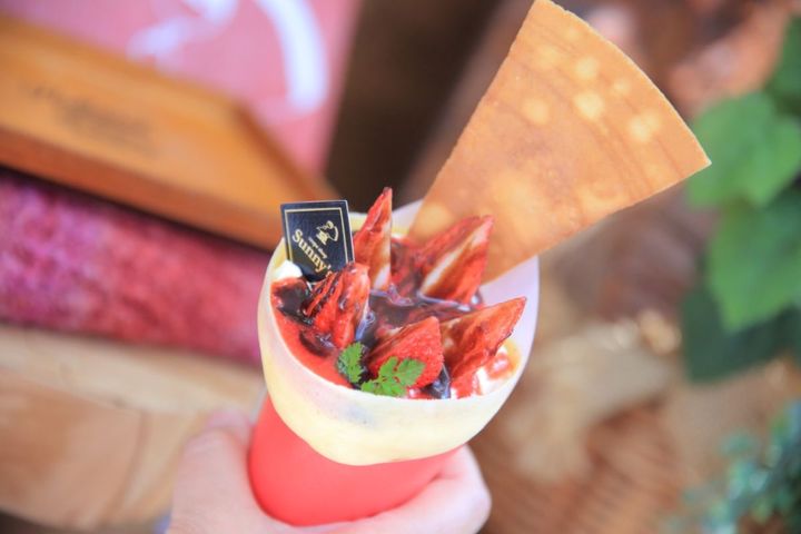 「crepe shop sunny's（クレープショップ サニーズ）佐賀店」のクレープは10種類以上あり500円～