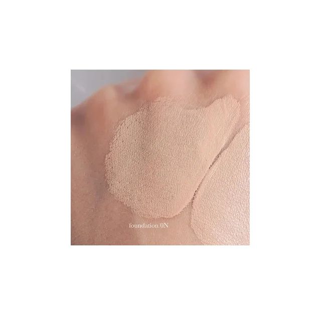 ディオール ディオールスキン フォーエヴァー フルイド グロウの口コミ＆レビュー_「肌をみずみずしく仕上げて、気になる部分もしっかりカバー」