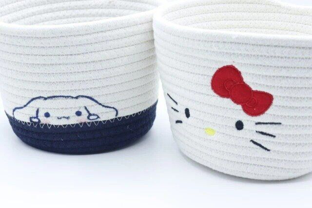 ダイソー ロープ収納 20cm×20cm×15cm（ハローキティ） デザイン違い シナモロール