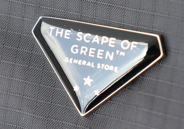 撥水ショルダーバッグ ロゴプレート