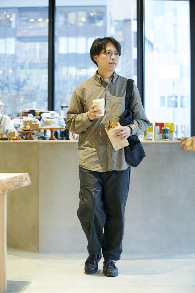 リアルなおでかけコーデ10選！軽やかな季節、何を着てどこへ行く？【おしゃれなお店に集まる人をスナップまとめ】