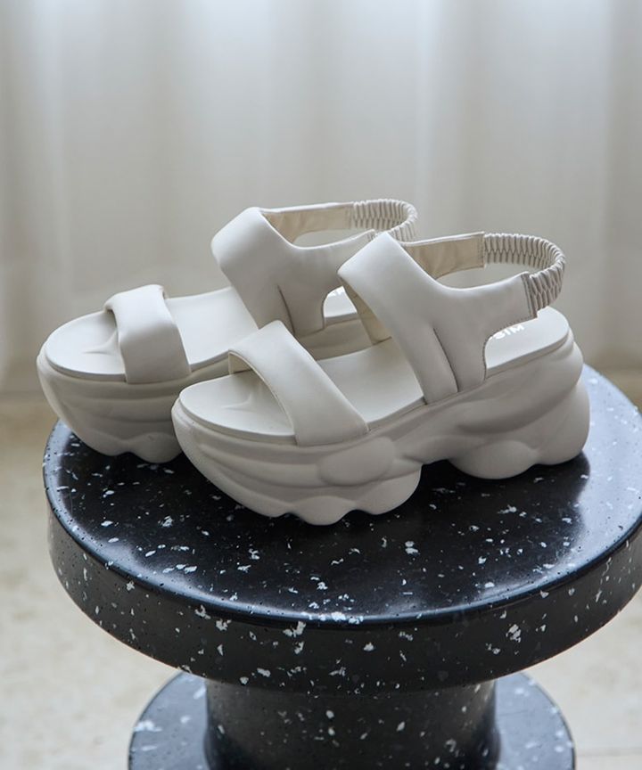 画像1: 出典：.st