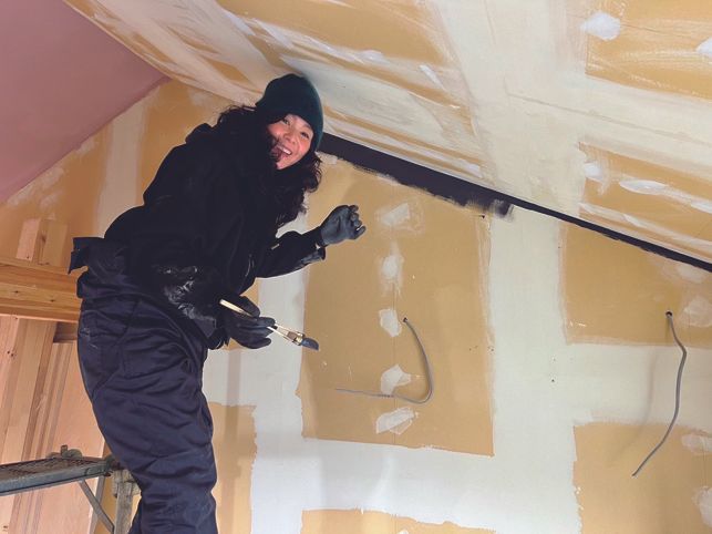 知花くららさん 沖縄の家をリノベーション