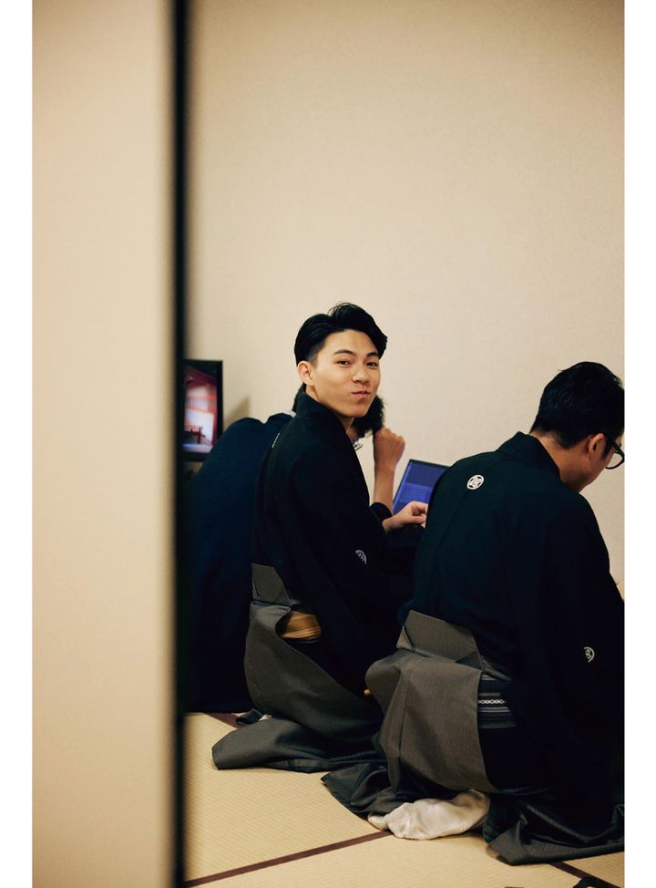 弁当を食べる大藏康誠さん