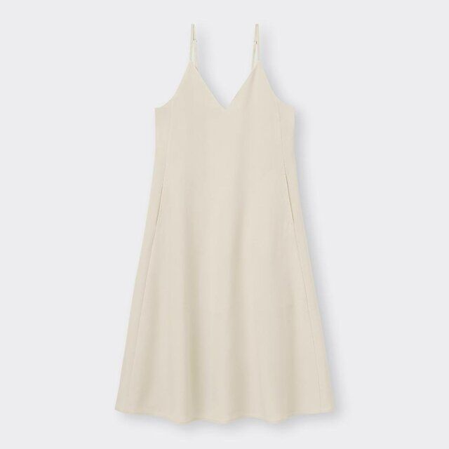 GUのレディース値下げキャミソールワンピース