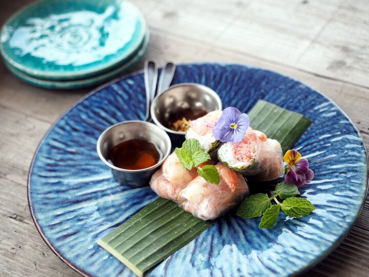 鎌倉さんぽ途中に♪ 稲村ヶ崎温泉併設の足湯カフェ「Ninai」でのんびり時間