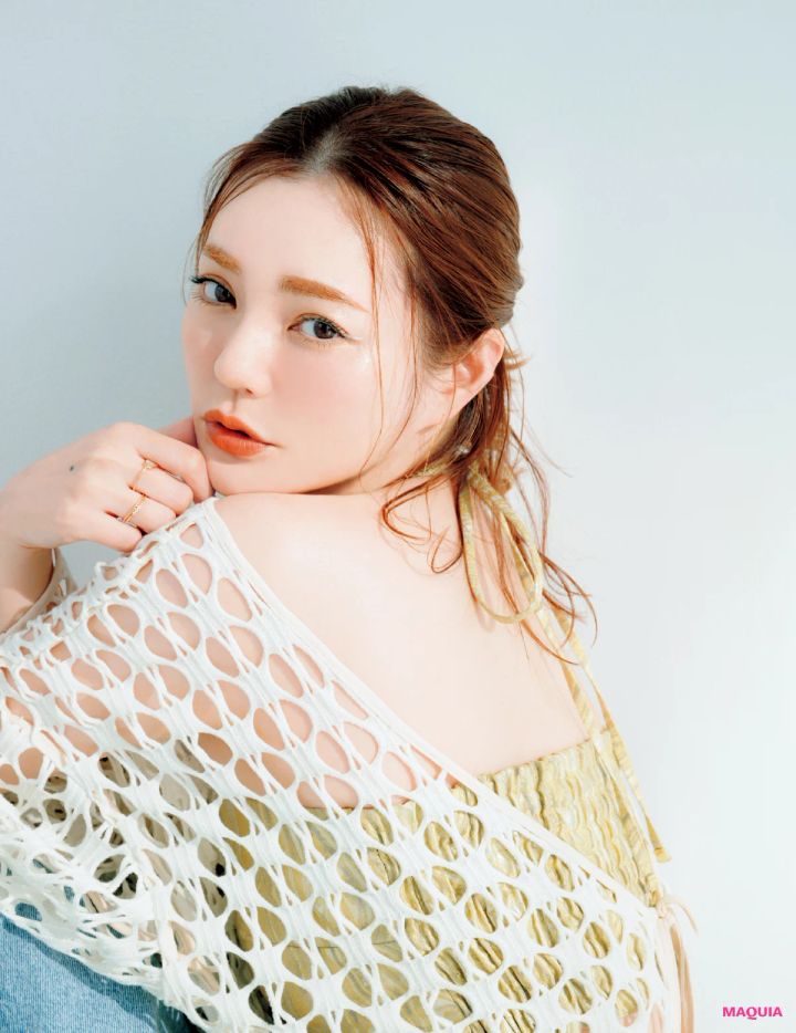 ノーファンデ歴18年の藤井明子さんに直撃！ 「ノーファンデでも美肌」を叶える秘訣_23