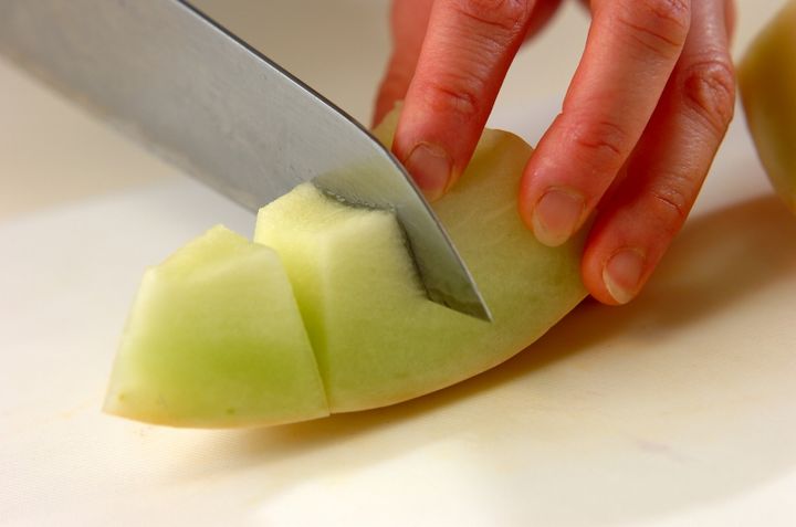 メロンのマリネの作り方1