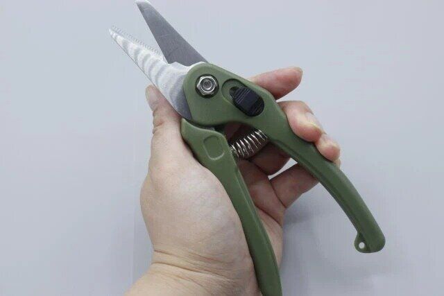 ダイソー 園芸グッズ 園芸万能ハサミ