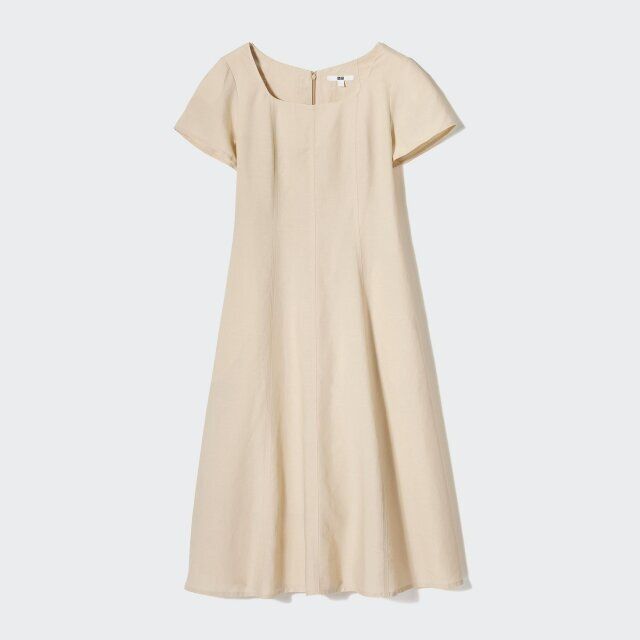 ユニクロの値下げレディースリネンブレンドスクエアネックワンピース