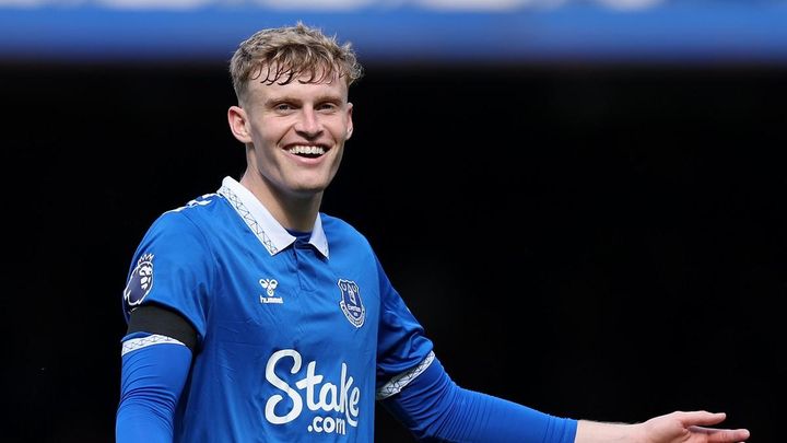 ユナイテッド、エヴァートンの新鋭DFブランスウェイト獲得間近？移籍金は140億円か