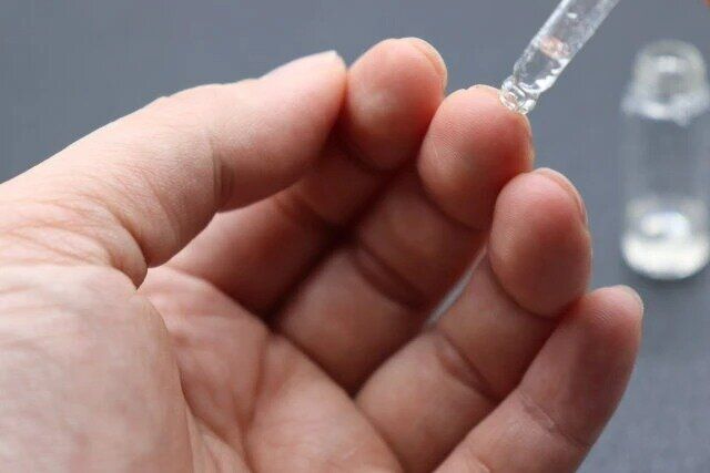 ダイソー 詰め替え容器 スポイト付ボトル 使用例