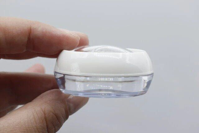 ダイソー 詰め替え容器 マルチ透明詰替容器（15g）