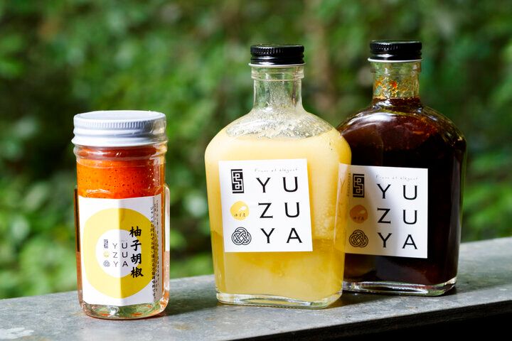 ホタルが鑑賞できる川床テラスも♪レトロ建築が目を引く大阪・箕面の「YUZUYAカフェ」