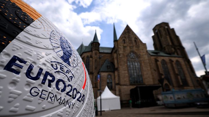 EURO2024の全日程と『WOWOW』『ABEMA』の放送予定（実況と解説者付き）