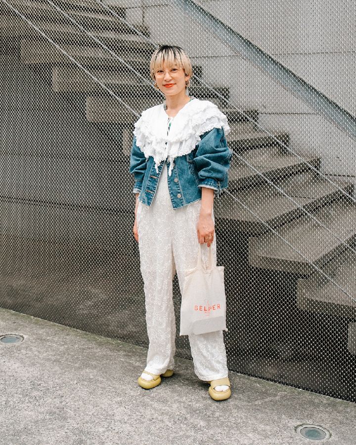 身長153cm以下のスタイルアップコーデ5選。“低身長さん”の目線上げテクに注目！【TOKYO SNAP】